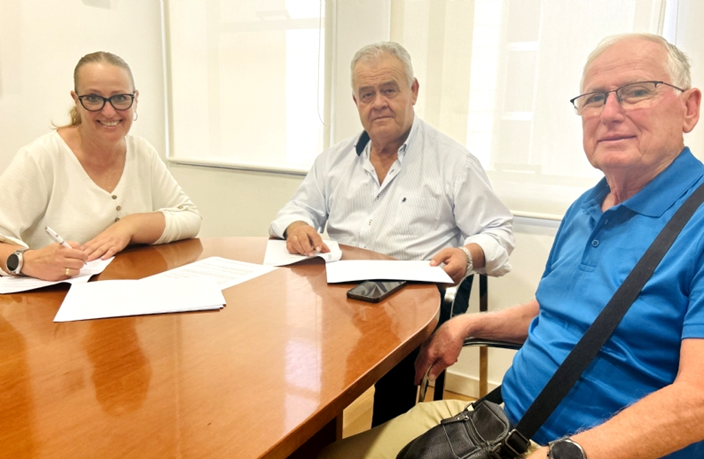 El grupo de Coros y Danzas Ciudad de Totana recibe 4.000 euros para el programa Totana, Reino de Murcia